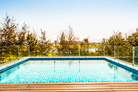 Cost of Glass Pool Fence Repair in New Port Richey, FL